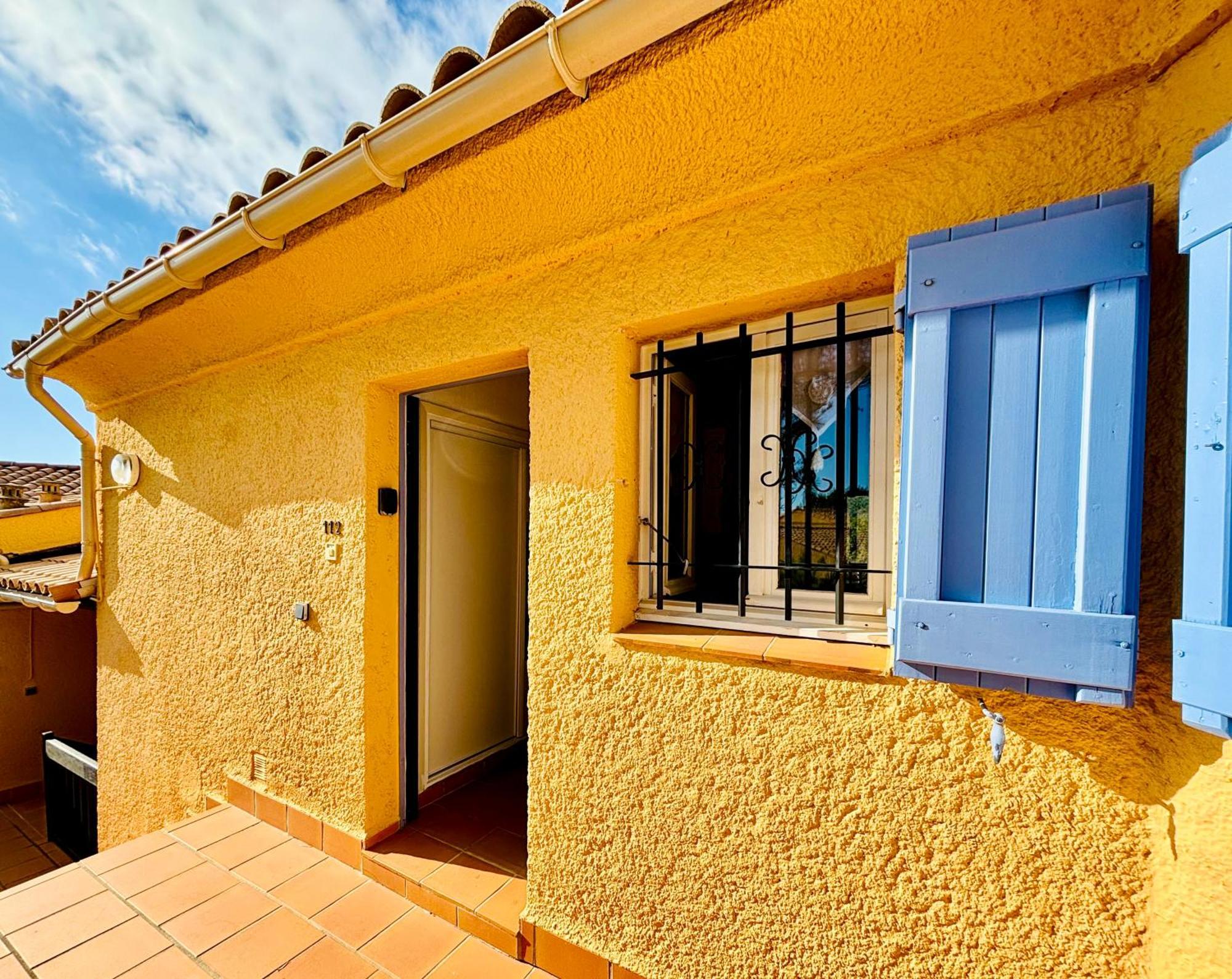 Deux Pieces Avec Vue Imprenable Sur La Crique Notre-dame Apartment Theoule-sur-Mer